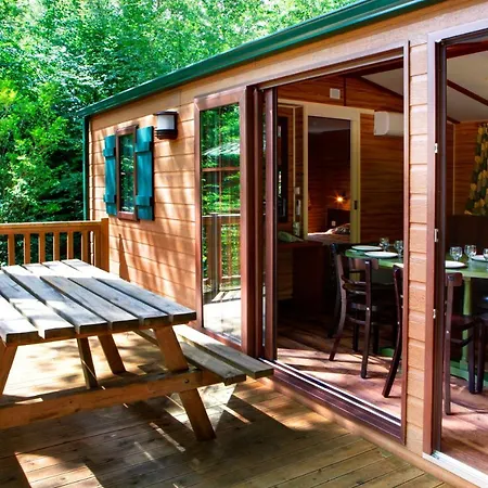 Davy Crockett Ranch *