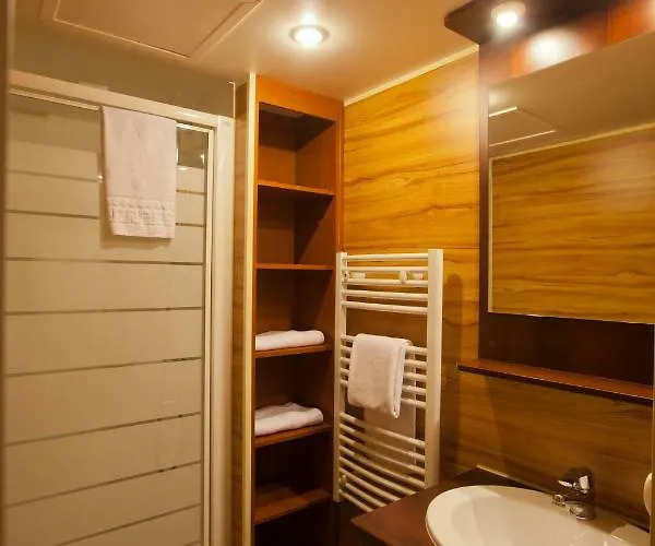 Aparthotel Davy Crockett Ranch 4*